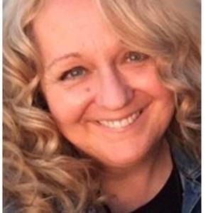 Meet your Posher, Leena